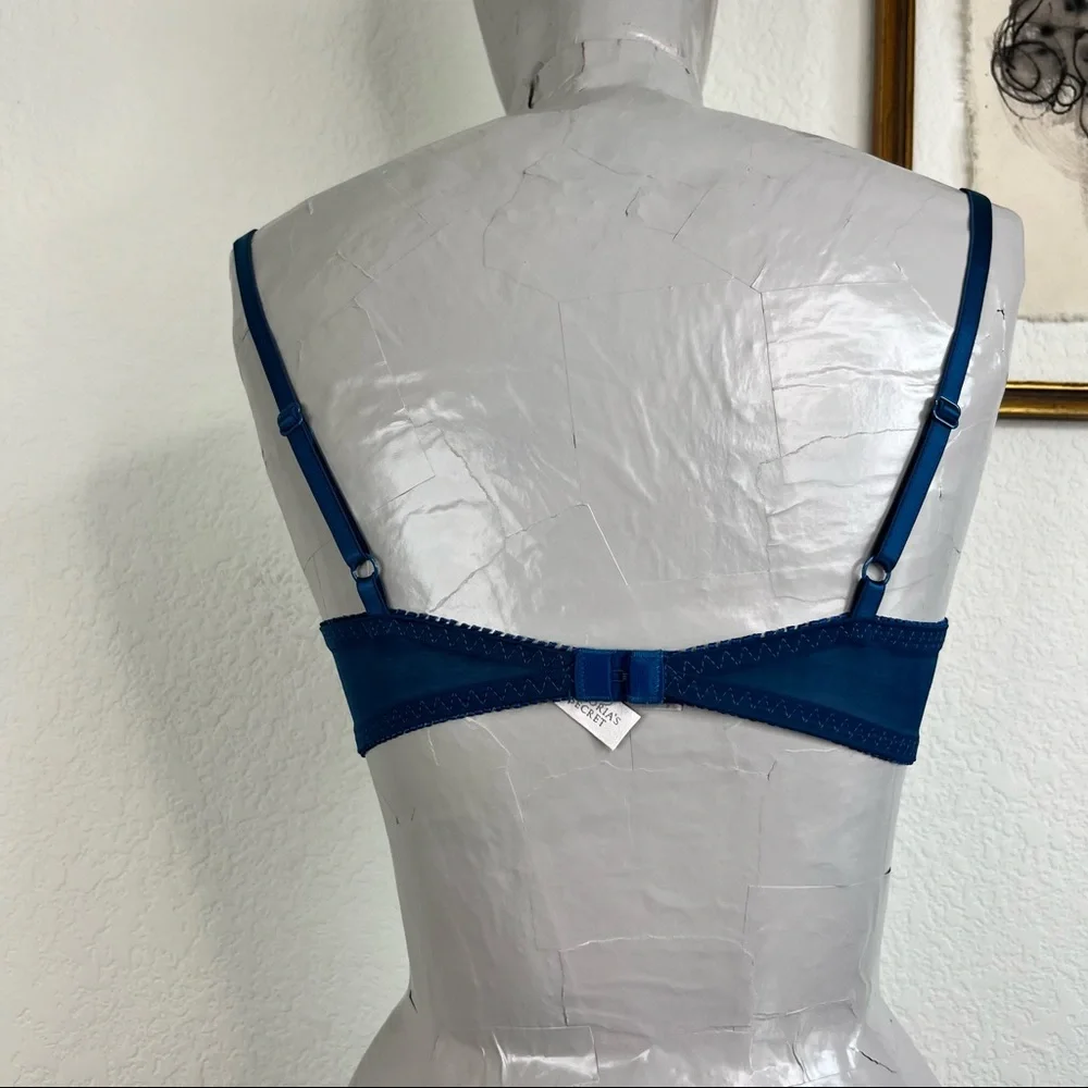VS Victoria's Secret Lace Jewel Tone Bra